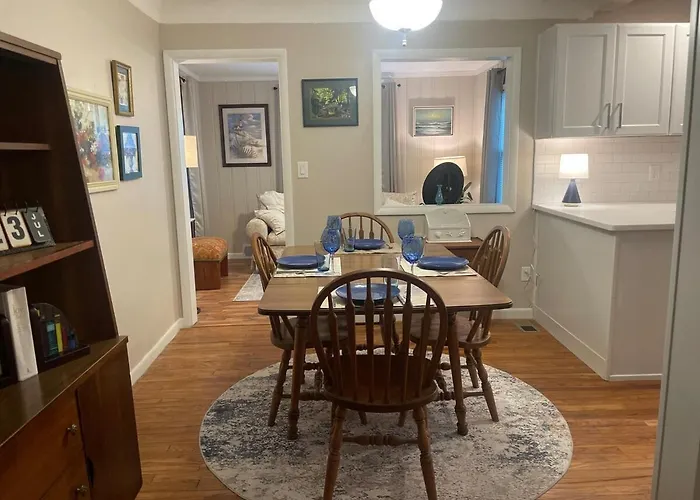 Newly Renovated 3-Bedroom Lakeside Home